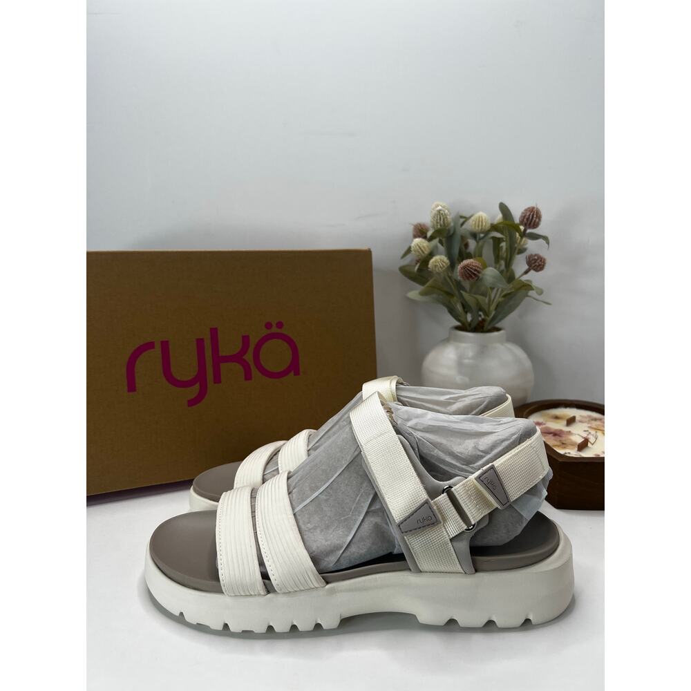 Ryka Beyond Sport Comfort Sandals Gardenia White Women 12M Tried On J3089F1100